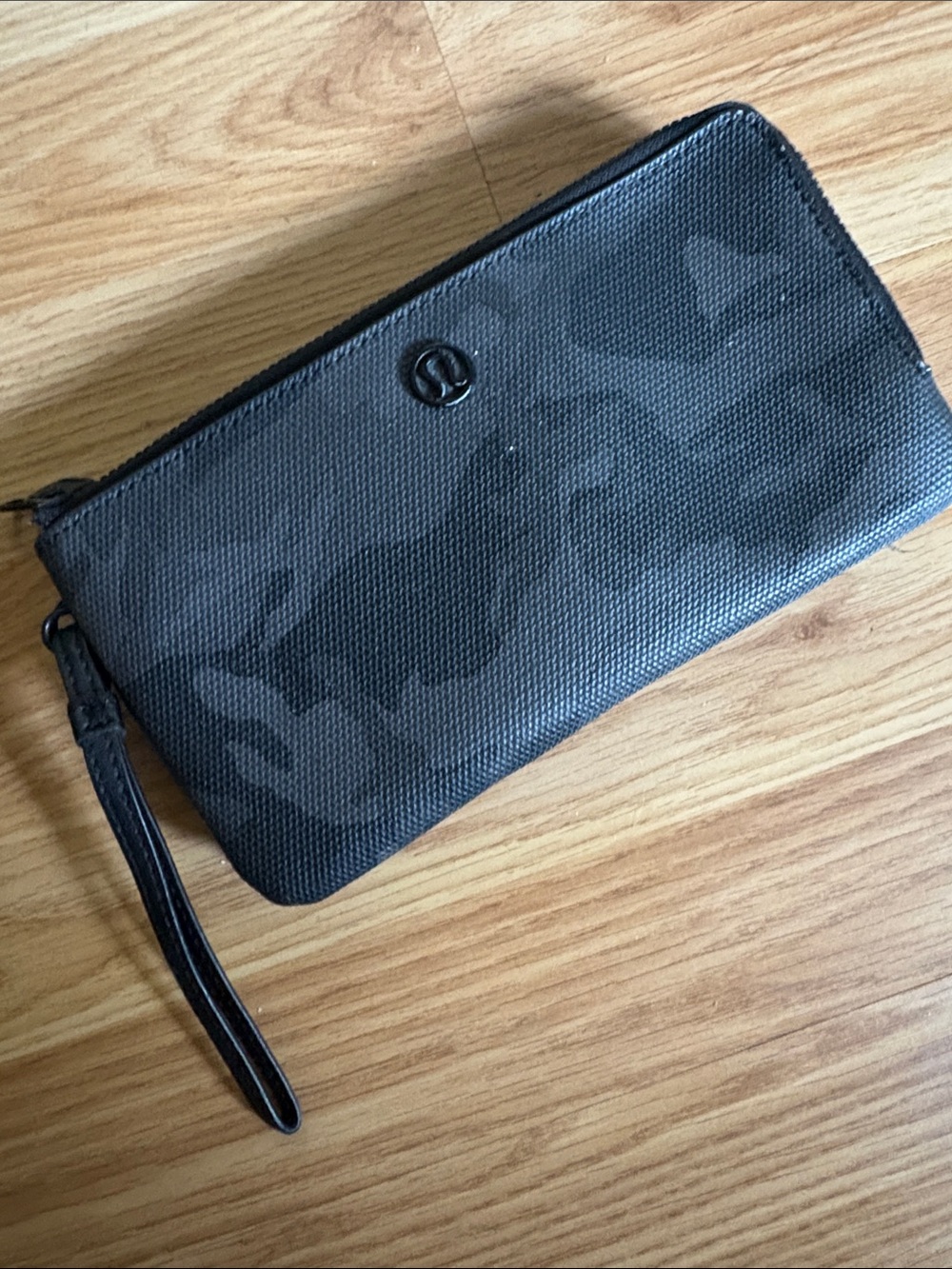 lululemon athletica Black Camouflage Wristlet Pouch